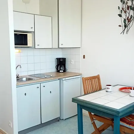 Lumineux 2 Pers A La Rochelle Avec Parking Proche - Fr-1-551-31 Apartment